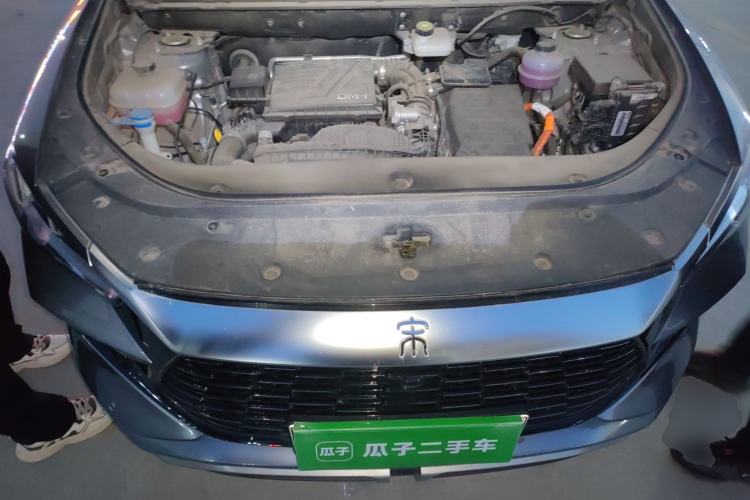 Used BYD Song Pro New Energy 2024 HONOR Edition DM-i 71KM Navigation Model Engine Bay