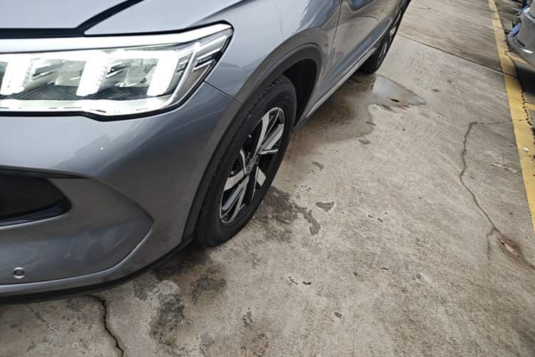 Used BYD Song Pro New Energy 2024 HONOR Edition DM-i 71KM Navigation Model Exterior 4