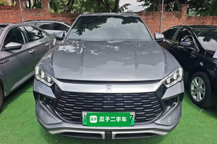 Used BYD Song Pro New Energy 2024 HONOR Edition DM-i 71KM Navigation Model Front