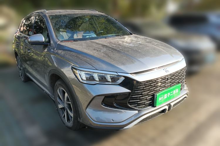 Used BYD Song Pro New Energy 2024 HONOR Edition DM-i 71KM Navigation Model Front Right 45 Deg