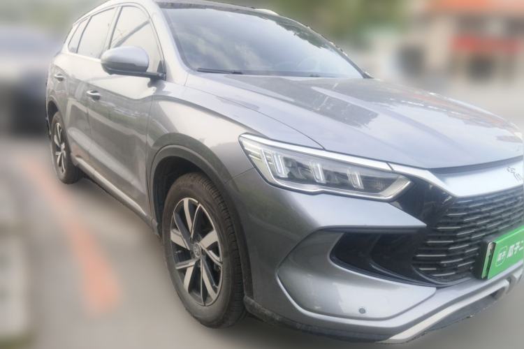 Used BYD Song Pro New Energy 2024 HONOR Edition DM-i 71KM Navigation Model Front Right 45 Deg