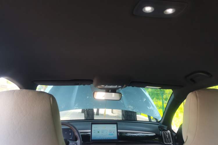 Used BYD Song Pro New Energy 2024 HONOR Edition DM-i 71KM Navigation Model Headliner