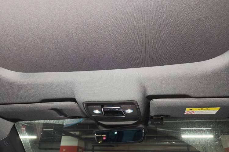 Used BYD Song Pro New Energy 2024 HONOR Edition DM-i 110KM Excellence Model Headliner