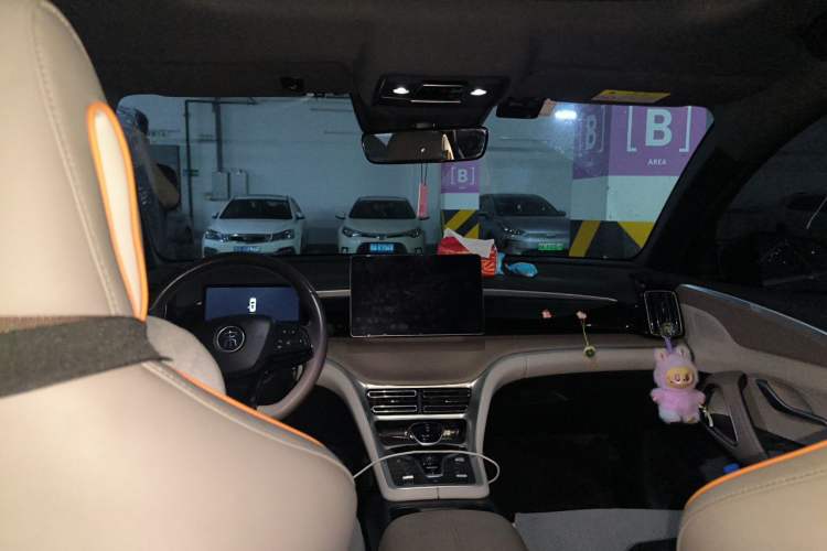 Used BYD Song Pro New Energy 2024 HONOR Edition DM-i 110KM Beyond Model Headliner