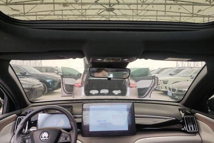 Used BYD Song Pro New Energy 2024 HONOR Edition DM-i 71KM Beyond Model Headliner