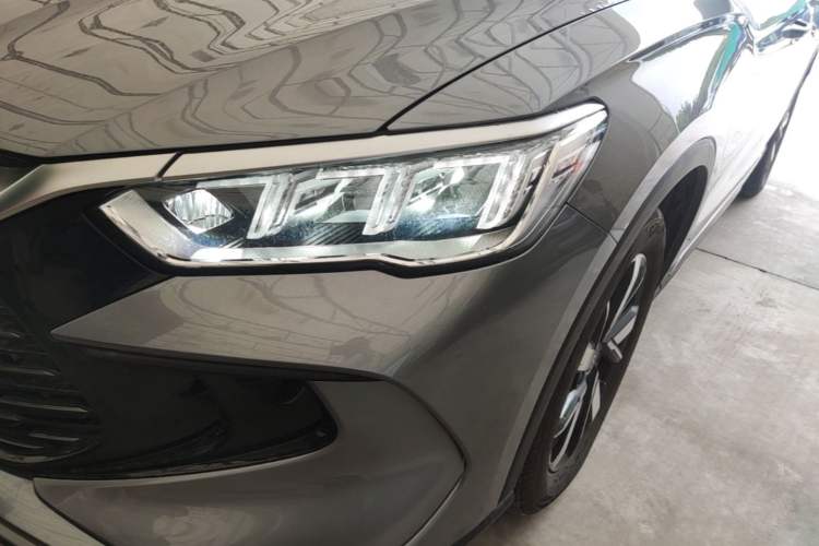 Used BYD Song Pro New Energy 2024 HONOR Edition DM-i 71KM Beyond Model Left Front Headlight