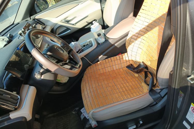 Used BYD Song Pro New Energy 2024 HONOR Edition DM-i 71KM Navigation Model Left Front Seat