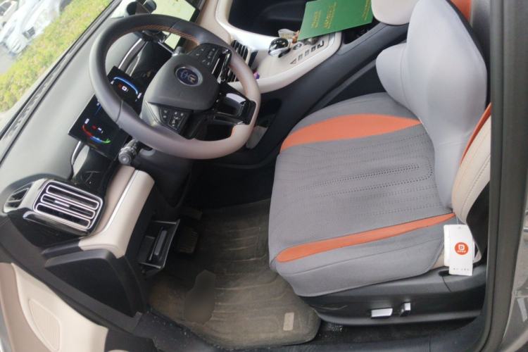 Used BYD Song Pro New Energy 2024 HONOR Edition DM-i 71KM Navigation Model Left Front Seat