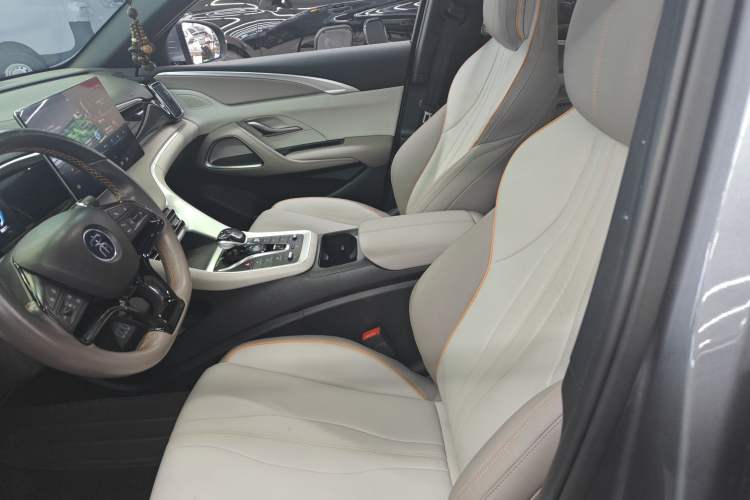 Used BYD Song Pro New Energy 2024 HONOR Edition DM-i 71KM Beyond Model Left Front Seat