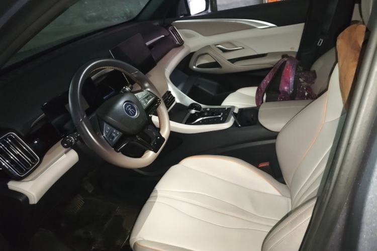 Used BYD Song Pro New Energy 2024 HONOR Edition DM-i 71KM Navigation Model Left Front Seat