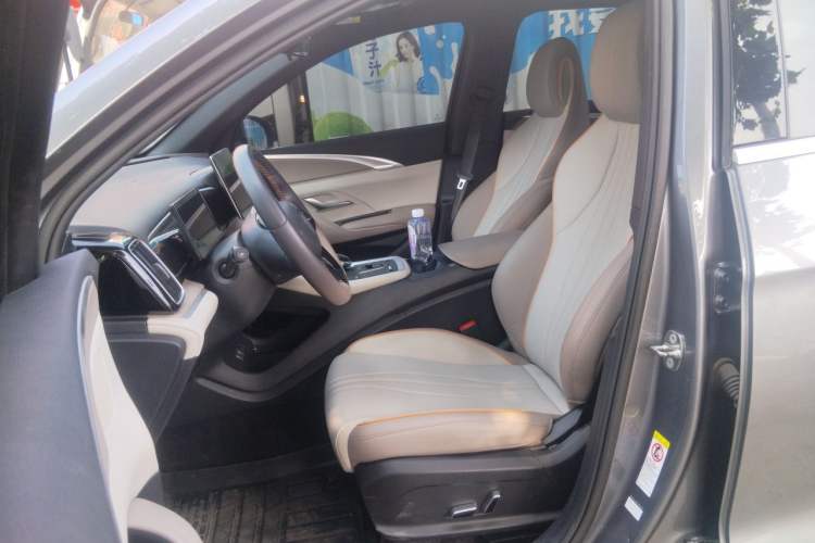 Used BYD Song Pro New Energy 2024 HONOR Edition DM-i 71KM Navigation Model Left Front Seat