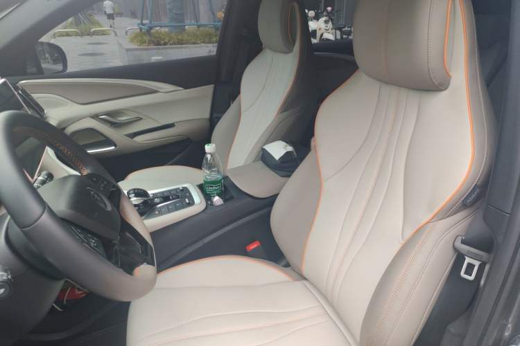Used BYD Song Pro New Energy 2024 HONOR Edition DM-i 110KM Beyond Model Left Front Seat