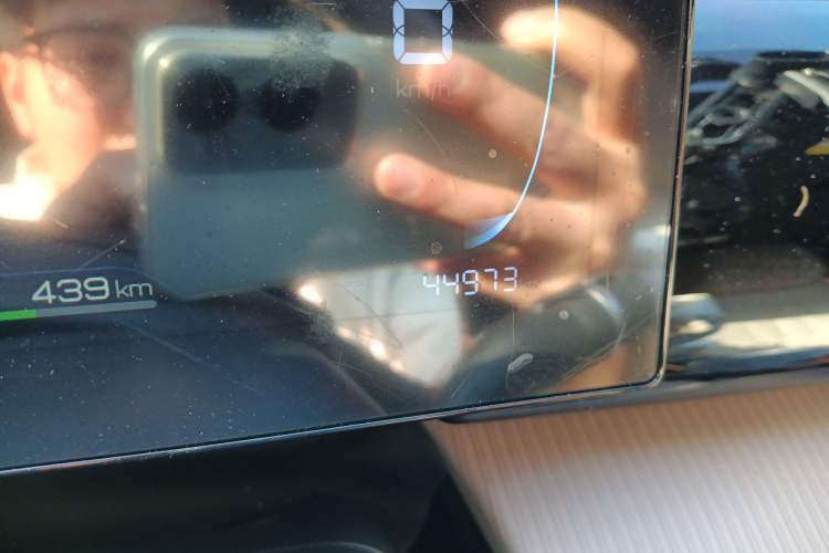 Used BYD Song Pro New Energy 2024 HONOR Edition DM-i 71KM Navigation Model Odometer Close Up