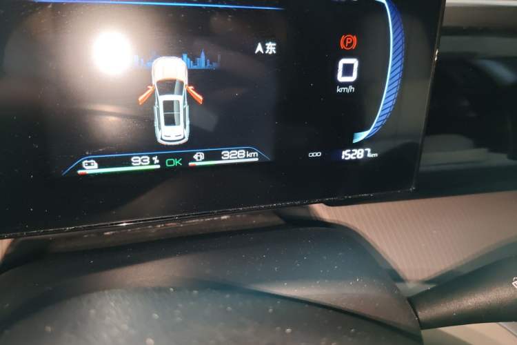 Used BYD Song Pro New Energy 2024 HONOR Edition DM-i 71KM Navigation Model Odometer Close Up