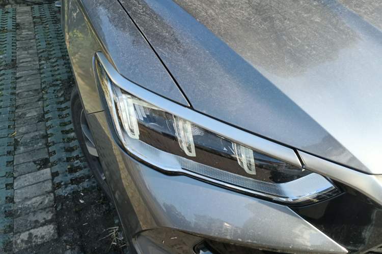 Used BYD Song Pro New Energy 2024 HONOR Edition DM-i 71KM Navigation Model Right Front Headlight