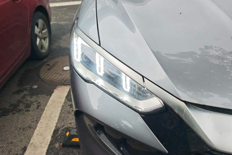 Used BYD Song Pro New Energy 2024 HONOR Edition DM-i 71KM Navigation Model Right Front Headlight