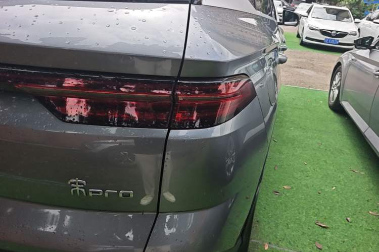 Used BYD Song Pro New Energy 2024 HONOR Edition DM-i 71KM Navigation Model Right Rear Taillight