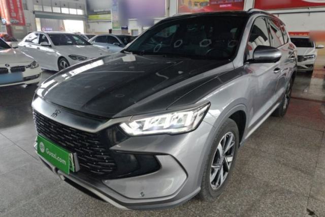 Ojetý BYD Song Pro New Energy 2024 HONOR Edition DM-i 71KM Navigation Model
