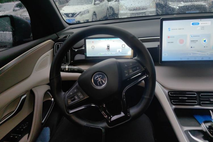 Used BYD Song Pro New Energy 2024 HONOR Edition DM-i 110KM Beyond Model Steering Wheel