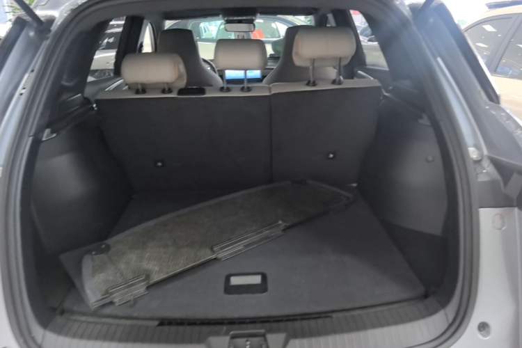 Used BYD Song Pro New Energy 2024 HONOR Edition DM-i 110KM Beyond Model Trunk