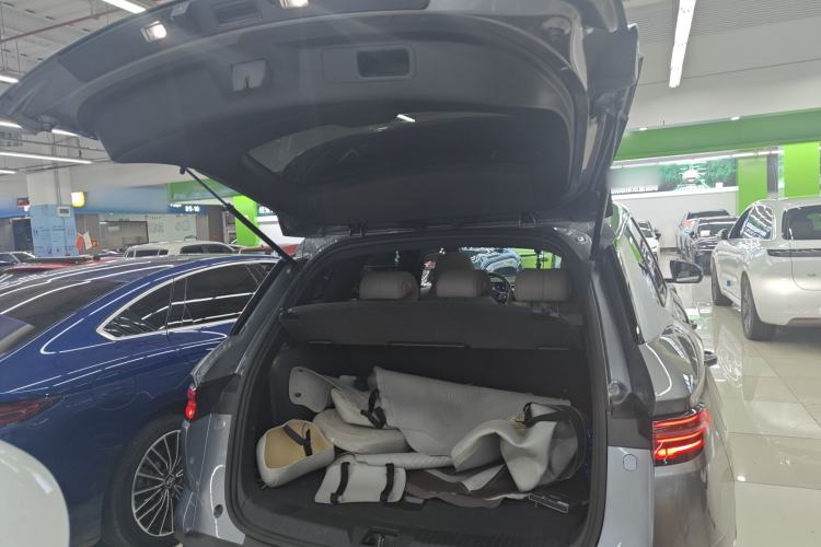 Used BYD Song Pro New Energy 2024 HONOR Edition DM-i 71KM Beyond Model Trunk