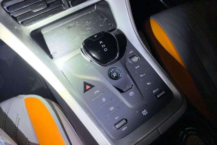 Used BYD Song Pro New Energy 2024 HONOR Edition DM-i 110KM Beyond Model Vehicle Key