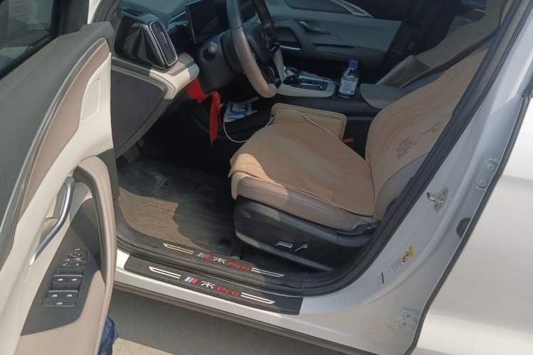 Used BYD Song Pro New Energy 2024 HONOR Edition DM-i 71KM Leading Model Driver Seat
