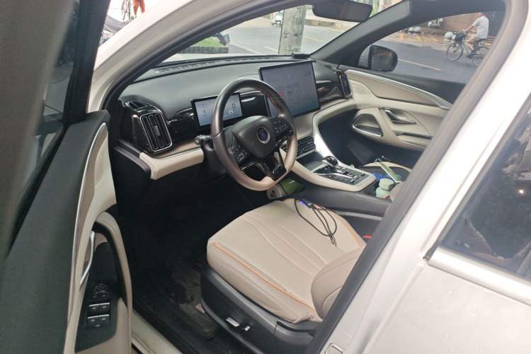 Used BYD Song Pro New Energy 2024 HONOR Edition DM-i 110KM Beyond Model Driver Seat