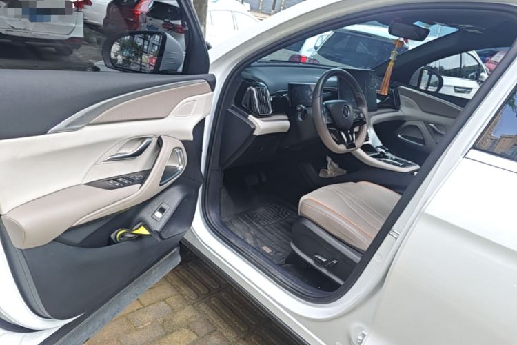 Used BYD Song Pro New Energy 2024 HONOR Edition DM-i 110KM Excellence Model Driver Seat