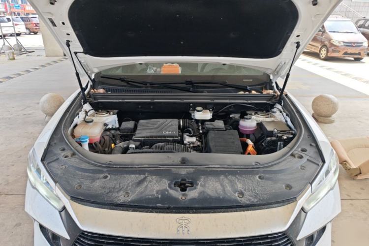 Used BYD Song Pro New Energy 2024 HONOR Edition DM-i 71KM Beyond Model Engine Bay
