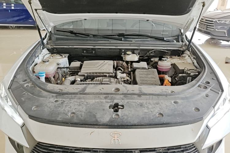 Used BYD Song Pro New Energy 2024 HONOR Edition DM-i 71KM Leading Model Engine Bay