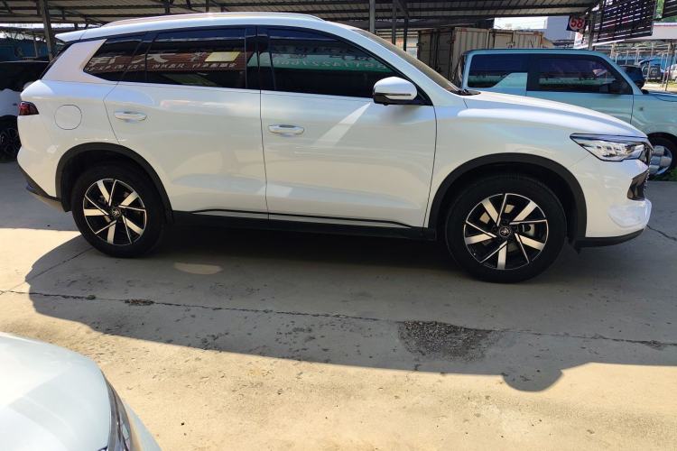 Used BYD Song Pro New Energy 2024 HONOR Edition DM-i 71KM Navigation Model Exterior 2