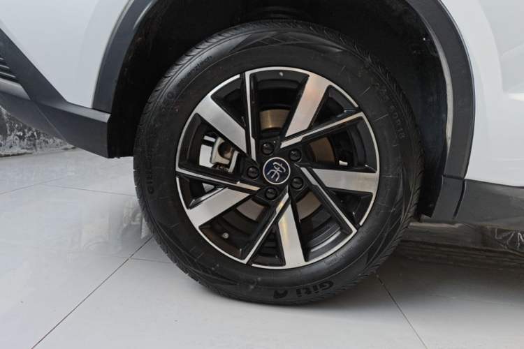 Used BYD Song Pro New Energy 2024 HONOR Edition DM-i 71KM Navigation Model Exterior 2