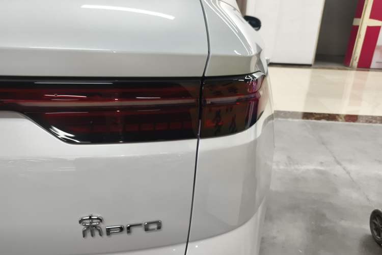 Used BYD Song Pro New Energy 2024 HONOR Edition DM-i 71KM Navigation Model Exterior 3