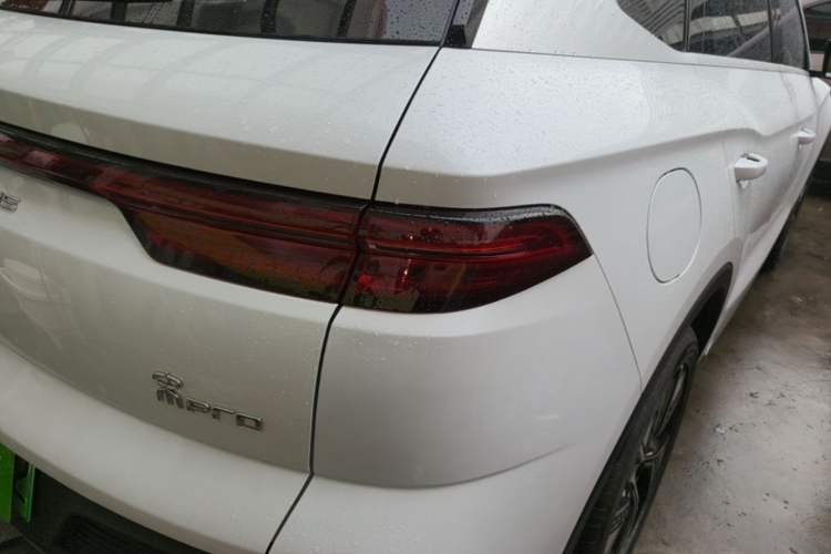 Used BYD Song Pro New Energy 2024 HONOR Edition DM-i 110KM Excellence Model Exterior 3