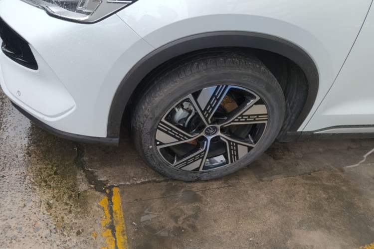 Used BYD Song Pro New Energy 2024 HONOR Edition DM-i 110KM Excellence Model Exterior 4
