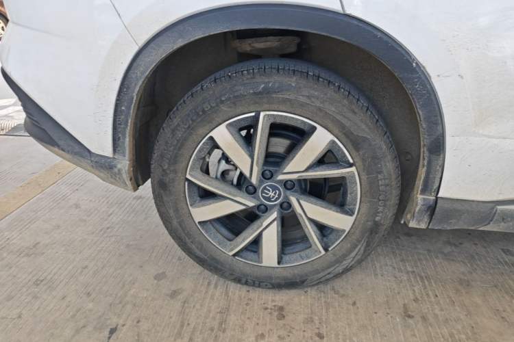 Used BYD Song Pro New Energy 2024 HONOR Edition DM-i 71KM Beyond Model Exterior 5