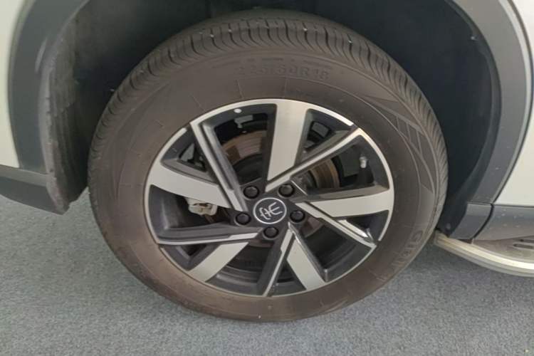 Used BYD Song Pro New Energy 2024 HONOR Edition DM-i 71KM Navigation Model Exterior 5