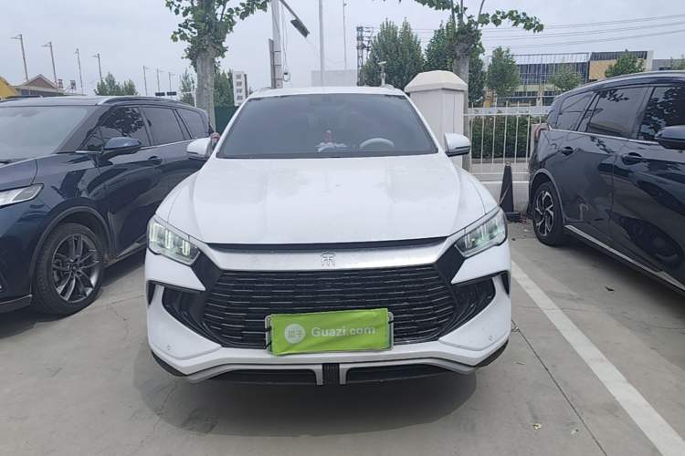 Used BYD Song Pro New Energy 2024 HONOR Edition DM-i 71KM Navigation Model Front