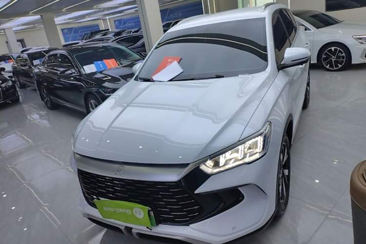 Used BYD Song Pro New Energy 2024 HONOR Edition DM-i 71KM Navigation Model Front