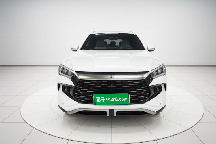 Used BYD Song Pro New Energy 2024 HONOR Edition DM-i 71KM Navigation Model Front