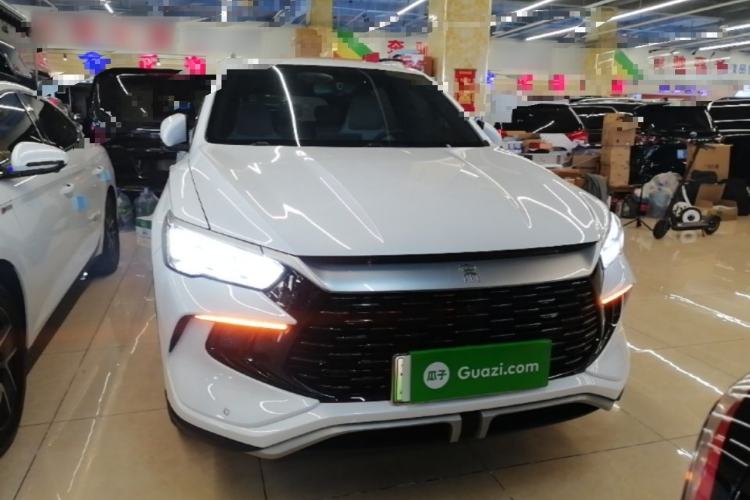 Used BYD Song Pro New Energy 2024 HONOR Edition DM-i 71KM Navigation Model Front