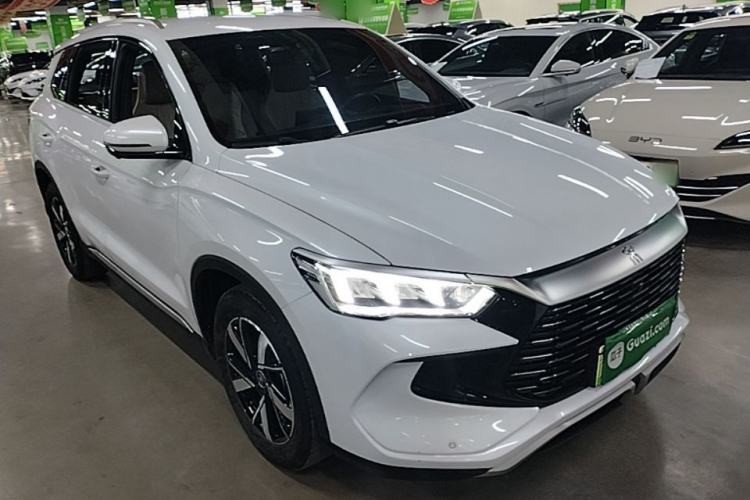 Used BYD Song Pro New Energy 2024 HONOR Edition DM-i 71KM Navigation Model Front Right 45 Deg