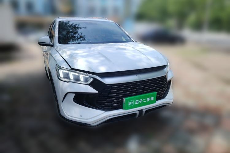 Used BYD Song Pro New Energy 2024 HONOR Edition DM-i 71KM Navigation Model Front Right 45 Deg