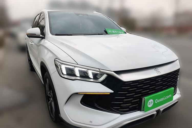 Used BYD Song Pro New Energy 2024 HONOR Edition DM-i 110KM Excellence Model Front Right 45 Deg