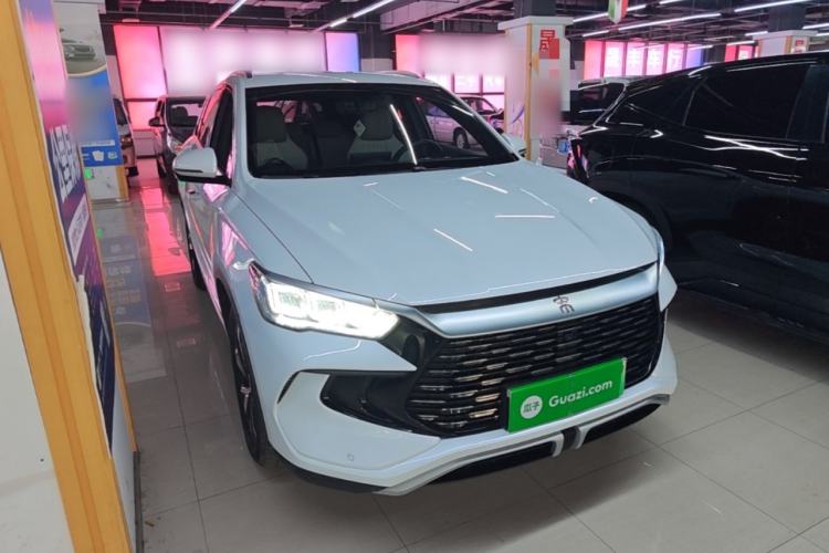 Used BYD Song Pro New Energy 2024 HONOR Edition DM-i 71KM Navigation Model Front Right 45 Deg
