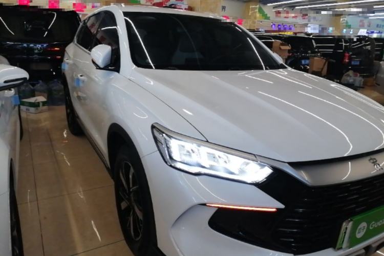 Used BYD Song Pro New Energy 2024 HONOR Edition DM-i 71KM Navigation Model Front Right 45 Deg