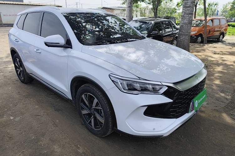 Used BYD Song Pro New Energy 2024 HONOR Edition DM-i 110KM Beyond Model Front Right 45 Deg