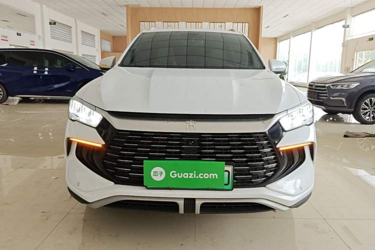 Used BYD Song Pro New Energy 2024 HONOR Edition DM-i 71KM Leading Model Front