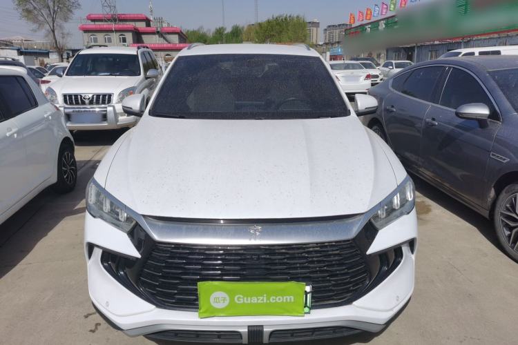 Used BYD Song Pro New Energy 2024 HONOR Edition DM-i 71KM Navigation Model Front